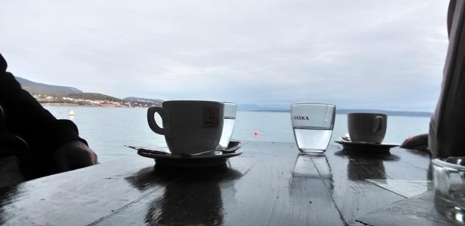 Apartment Bilic Klenovica Bagian luar foto