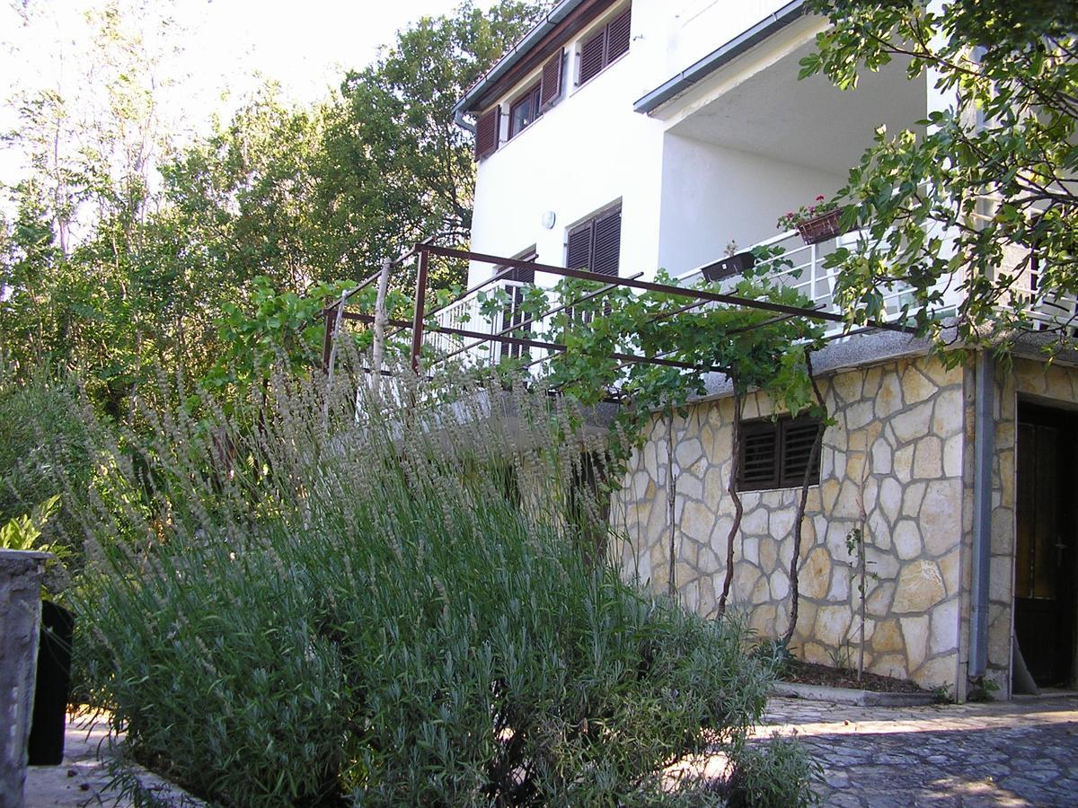 Apartment Bilic Klenovica Bagian luar foto
