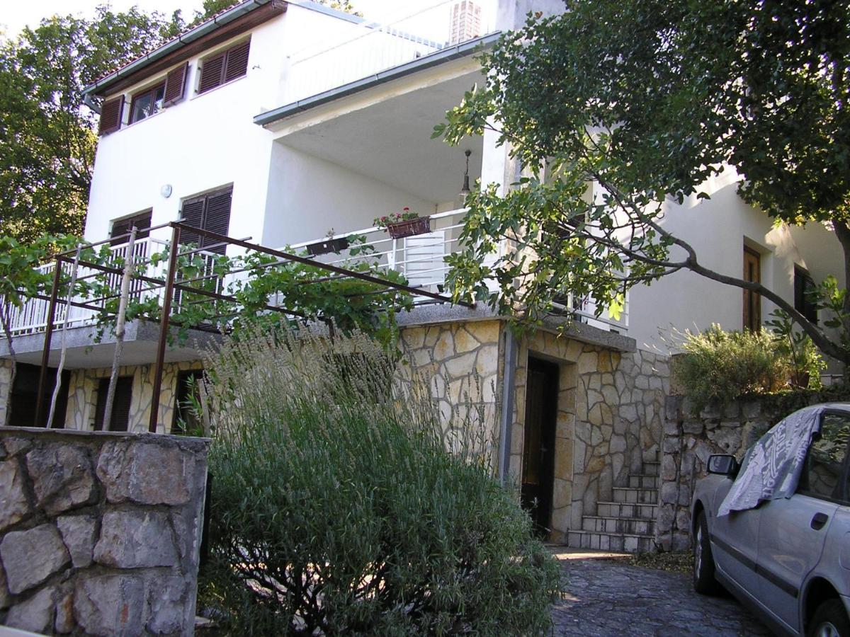 Apartment Bilic Klenovica Bagian luar foto